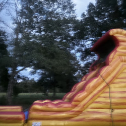 1820Ft20Lava20Water20Slide20Rental.jpg3 1761445641